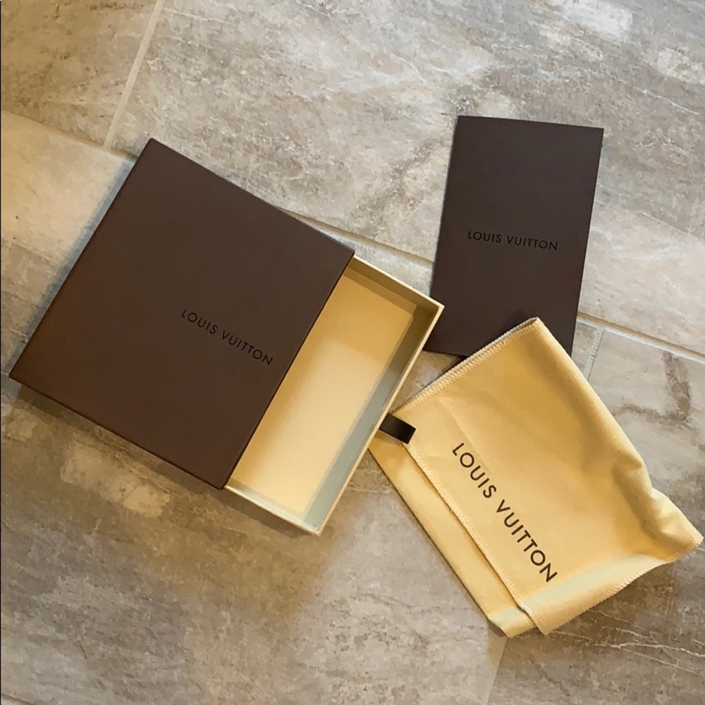 Louis Vuitton Box, Dust Bag, Receipt Holder 🤎